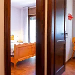 Des Alpes 公寓