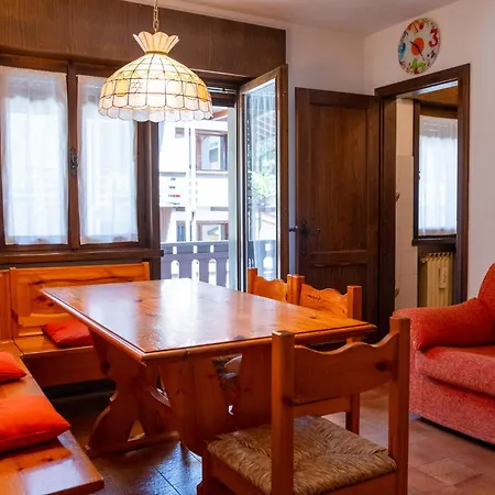 Des Alpes Apartment
