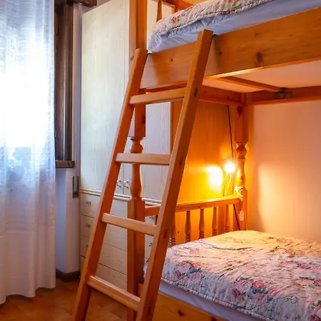 Des Alpes Apartment *