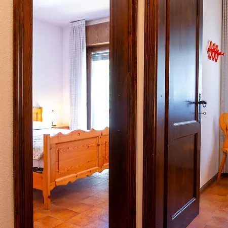 Des Alpes Apartment